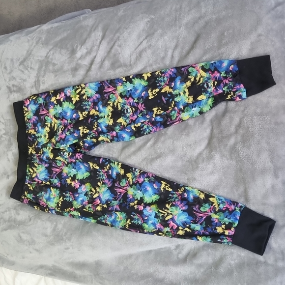 Lorna Jane Black Premium - Picture 12 of 13